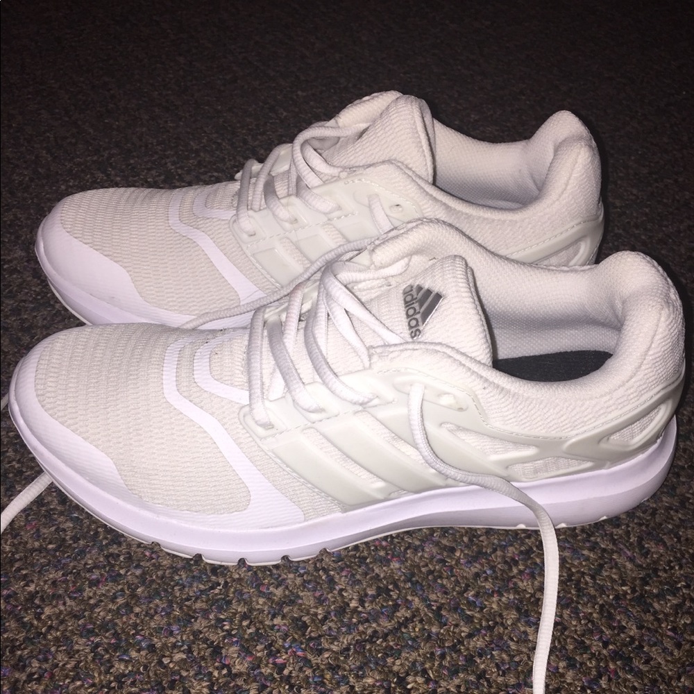 NWOT Adidas Sneakers